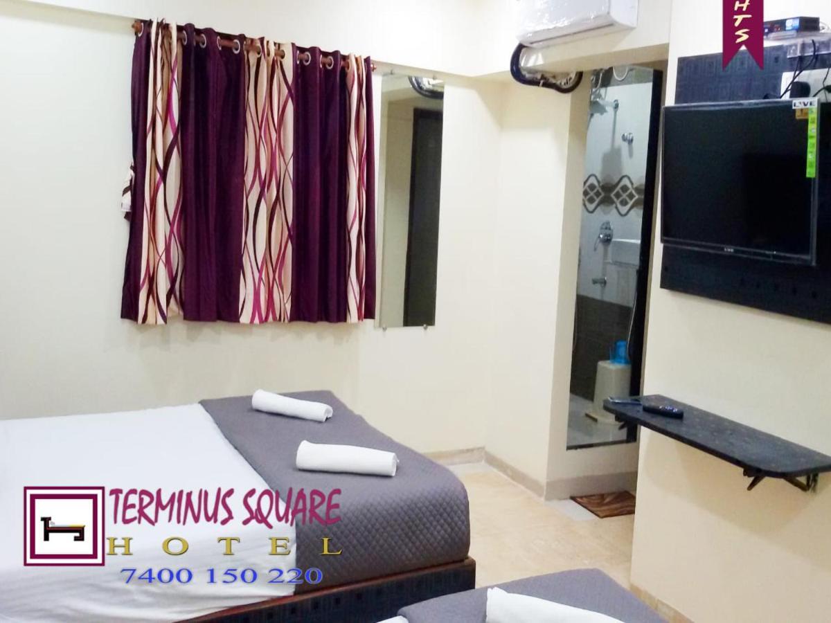 Terminus Square Hotel Kurla Bagian luar foto