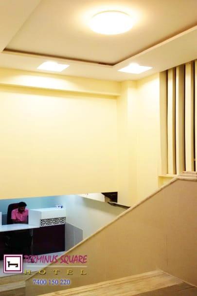 Terminus Square Hotel Kurla Bagian luar foto
