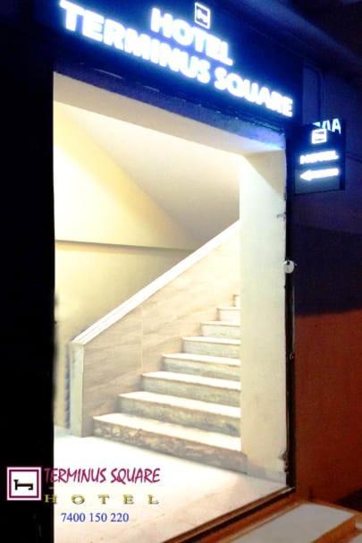Terminus Square Hotel Kurla Bagian luar foto